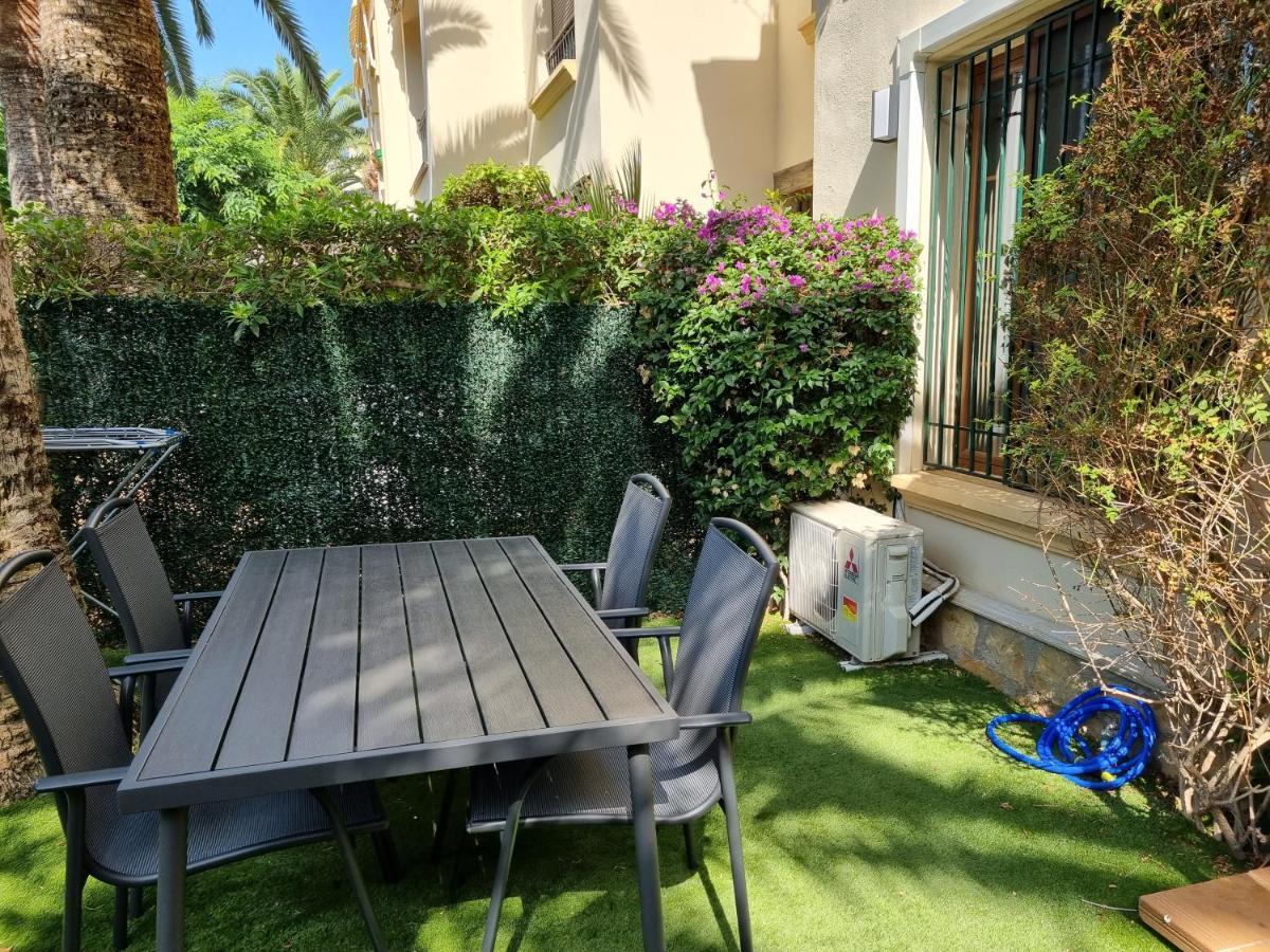 Javea - La Isla Exteriér fotografie